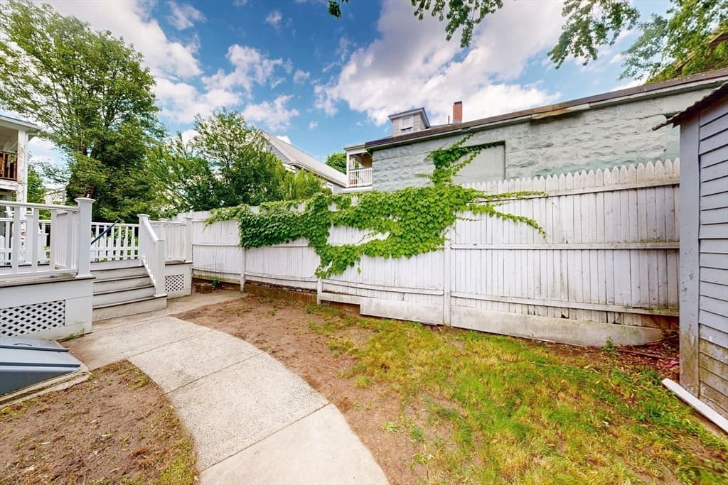 14 Bayard St, Boston MA 02134 photo 32