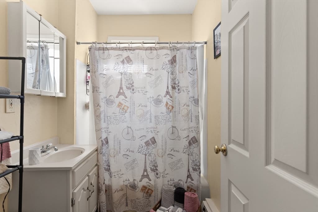 5+ Family - 5+ Units Up/Down at 63 Lynnway Portfolio, Lynn MA 01902, Lynn, photo 29 of 35