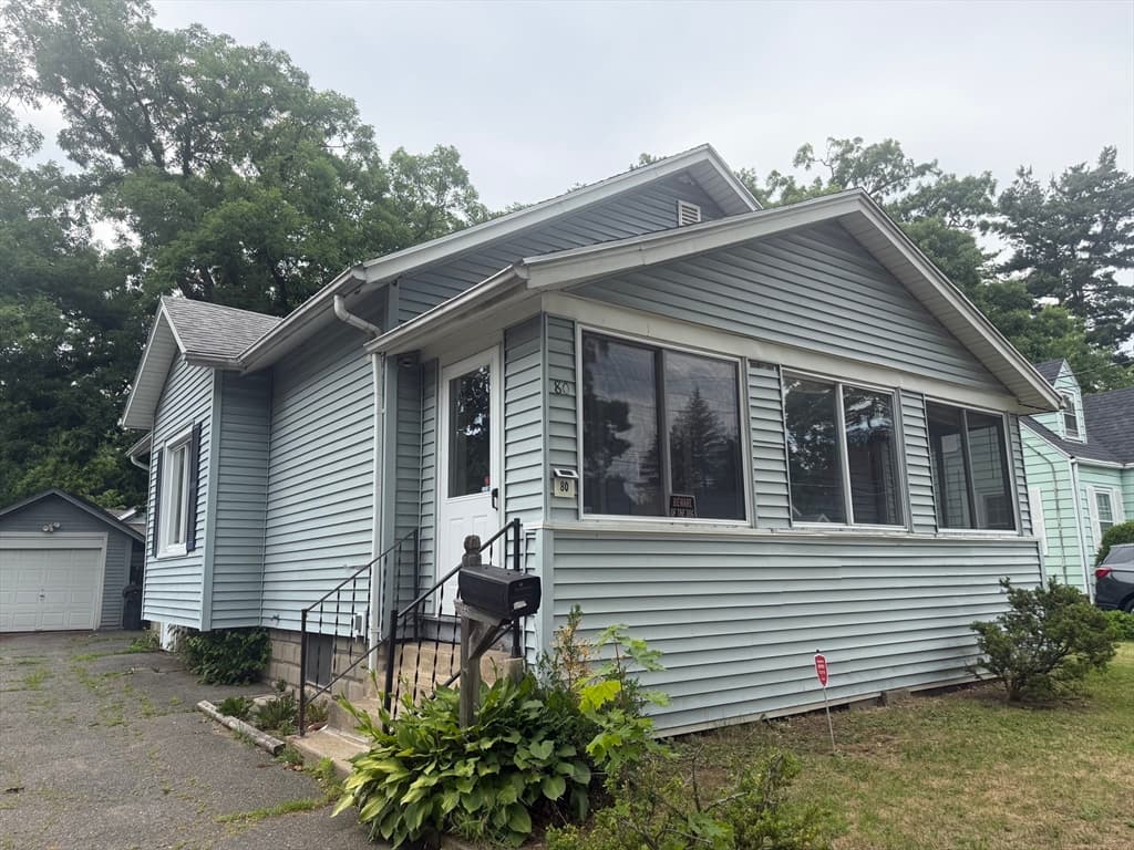 80 Newhall St, Springfield MA 01109