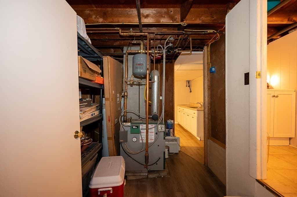 42 Iowa St, Worcester MA 01602 photo 28