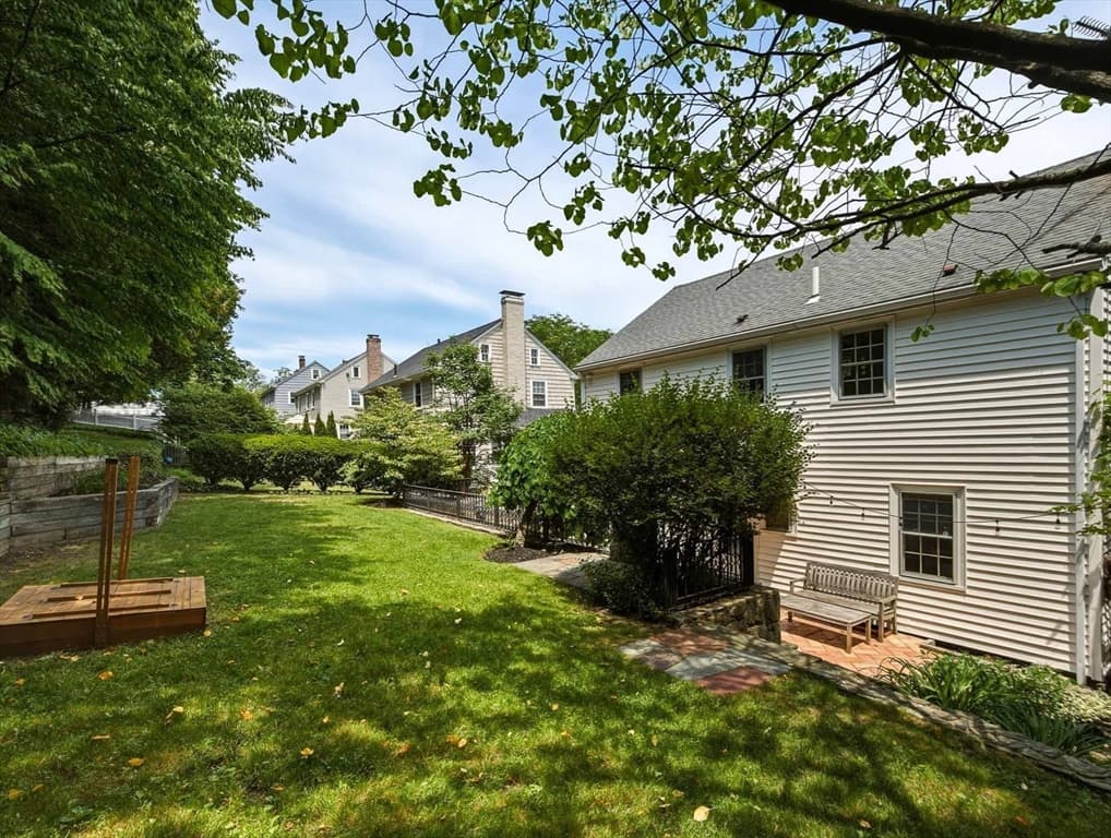 10 Radcliffe, Belmont MA 02478 photo 6
