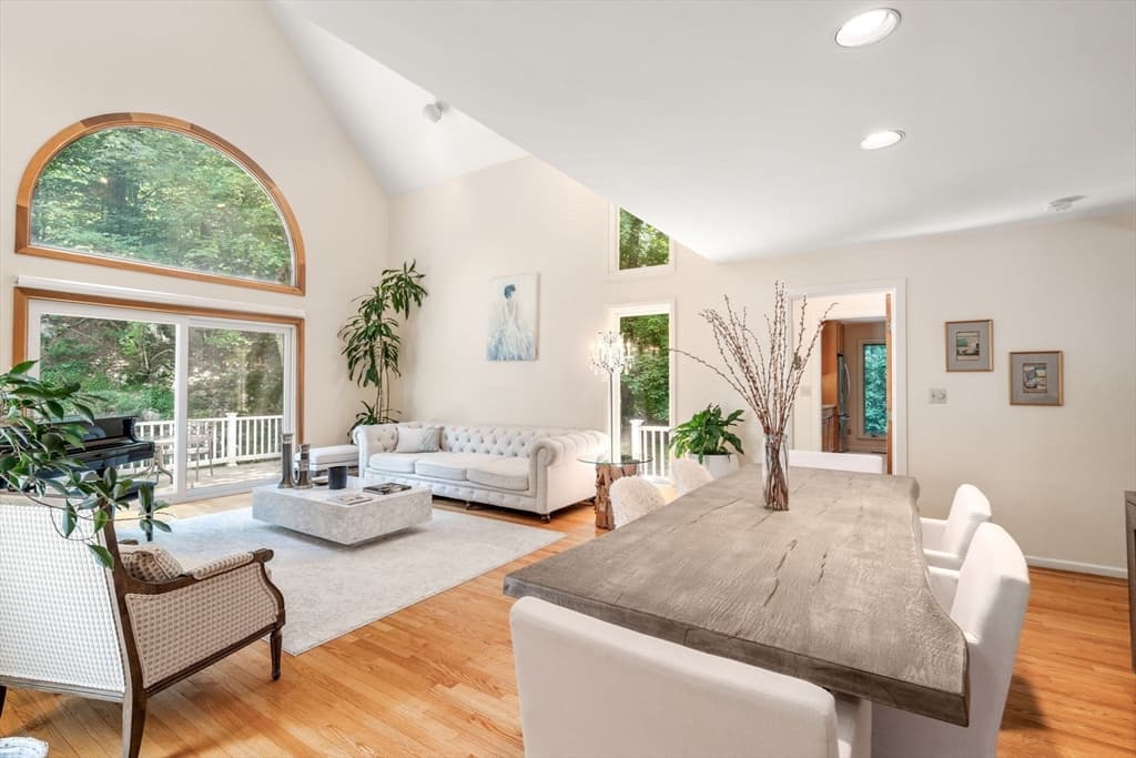 375 Atherton Street, Milton MA 02186 photo 6