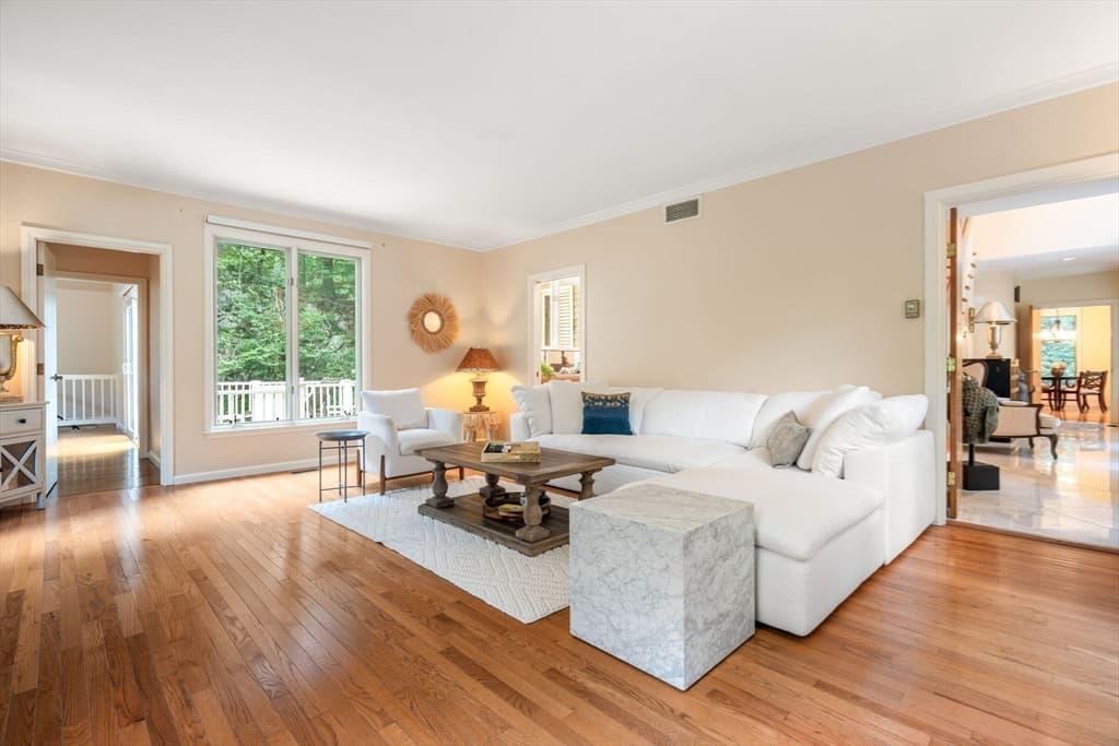 375 Atherton Street, Milton MA 02186 photo 11