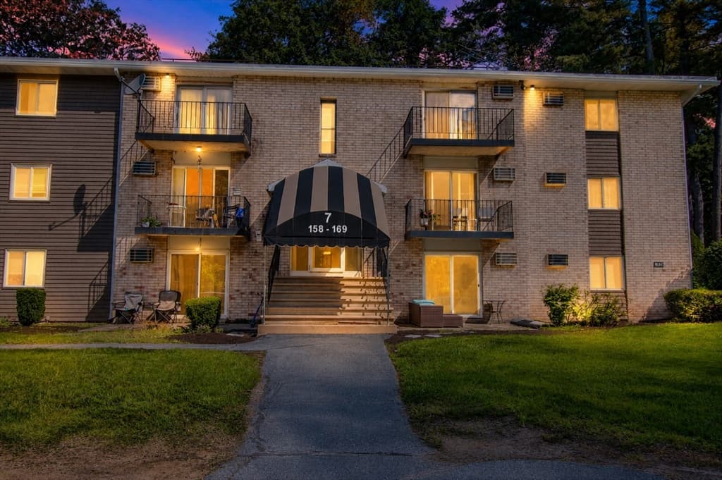 440 North Ave # 164, Haverhill MA 01830