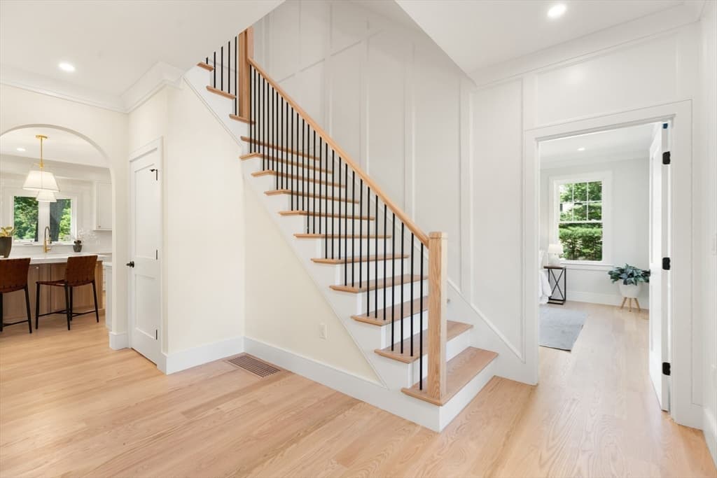 144 Maple Street, Lexington MA 02420 photo 20