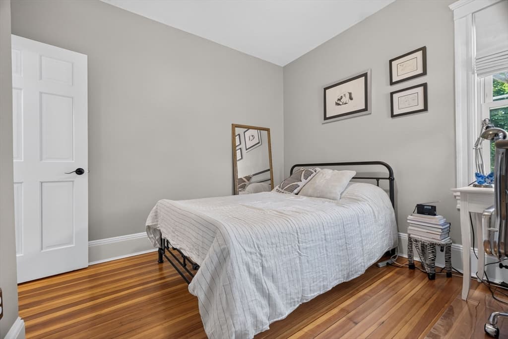 Condominium at 19 Rill St # 2, Boston MA 02125, photo 21 of 38