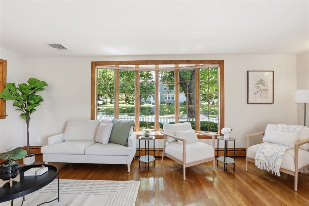 117 Highland Ave, Winchester MA 01890 photo 4