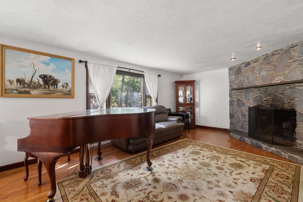 2 Whitney Dr, Sherborn MA 01770 photo 9