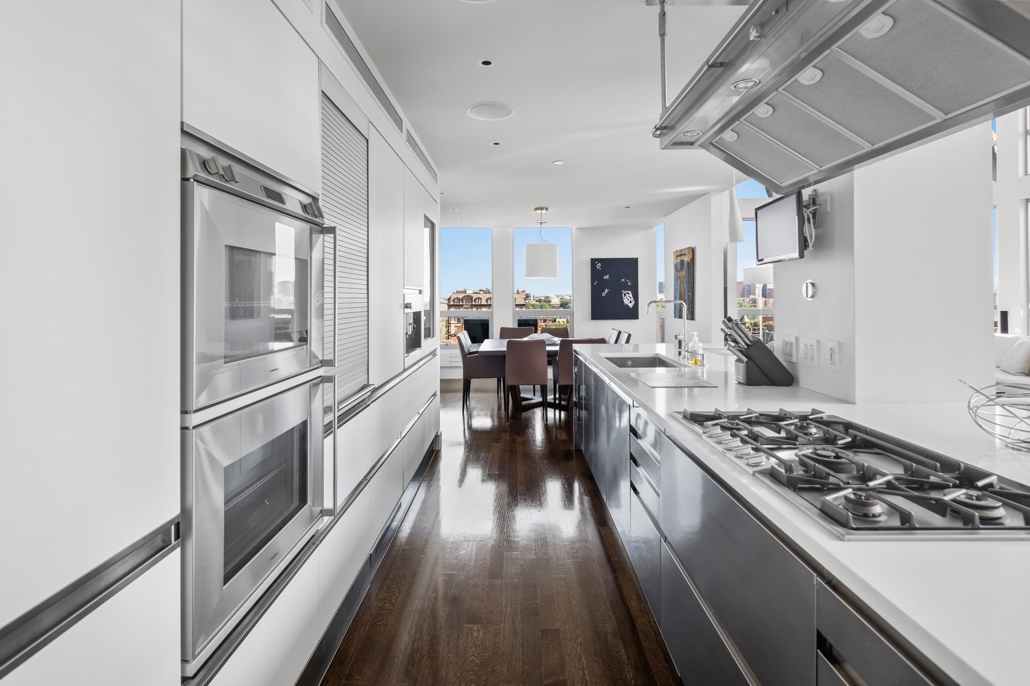 Condominium at 360 Newbury Street # 810, Boston MA 02115, photo 11 of 35