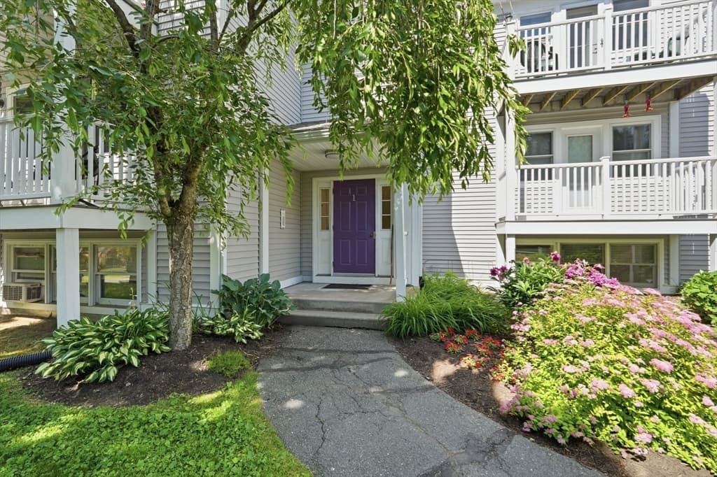 Condominium at 44 Evergreen Rd # 302, Northampton MA 01053, Northampton, photo 2 of 28
