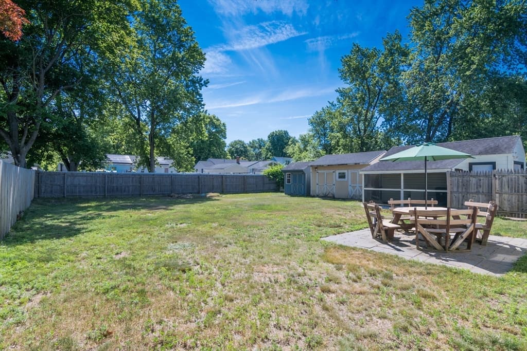 Single Family Residence at 73 Catalpa Ter, Springfield MA 01119, Springfield, photo 12 of 31