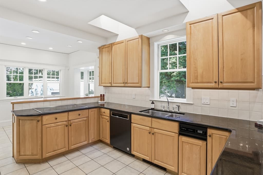 6 Oakmount Circle, Lexington MA 02420 photo 11