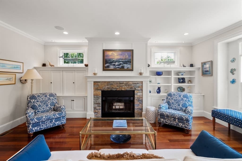 Condominium at 29 Maple Lane # 29, Medfield MA 02052, Medfield, photo 8 of 42
