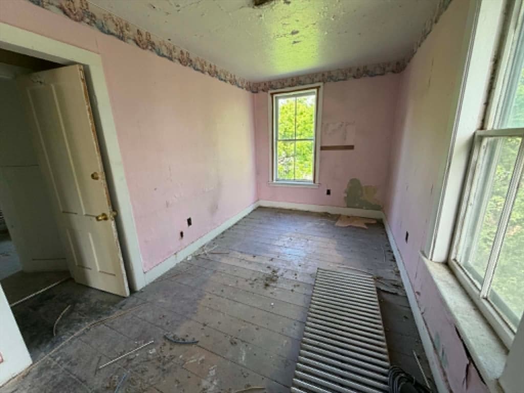 27 Daniels Ave, Pittsfield MA 01201 photo 18