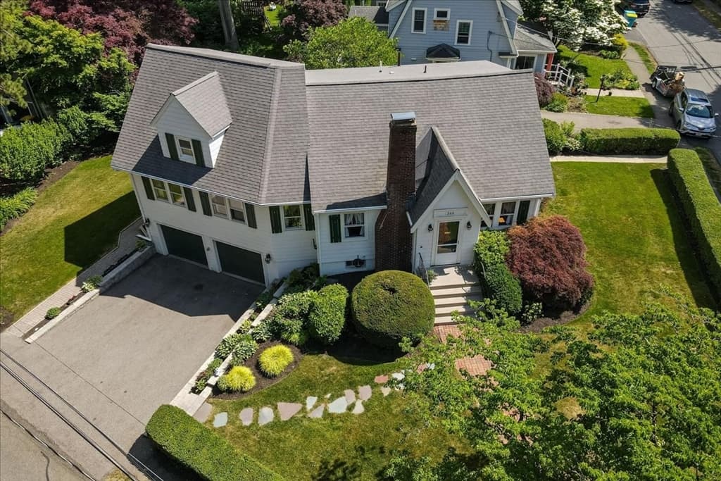 366 Warren St, Needham MA 02492 photo 18