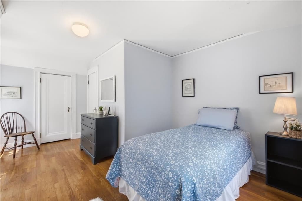366 Warren St, Needham MA 02492 photo 15