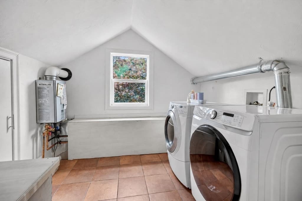 Condominium at 18 Vincent Ave # 18, Belmont MA 02478, photo 19 of 21