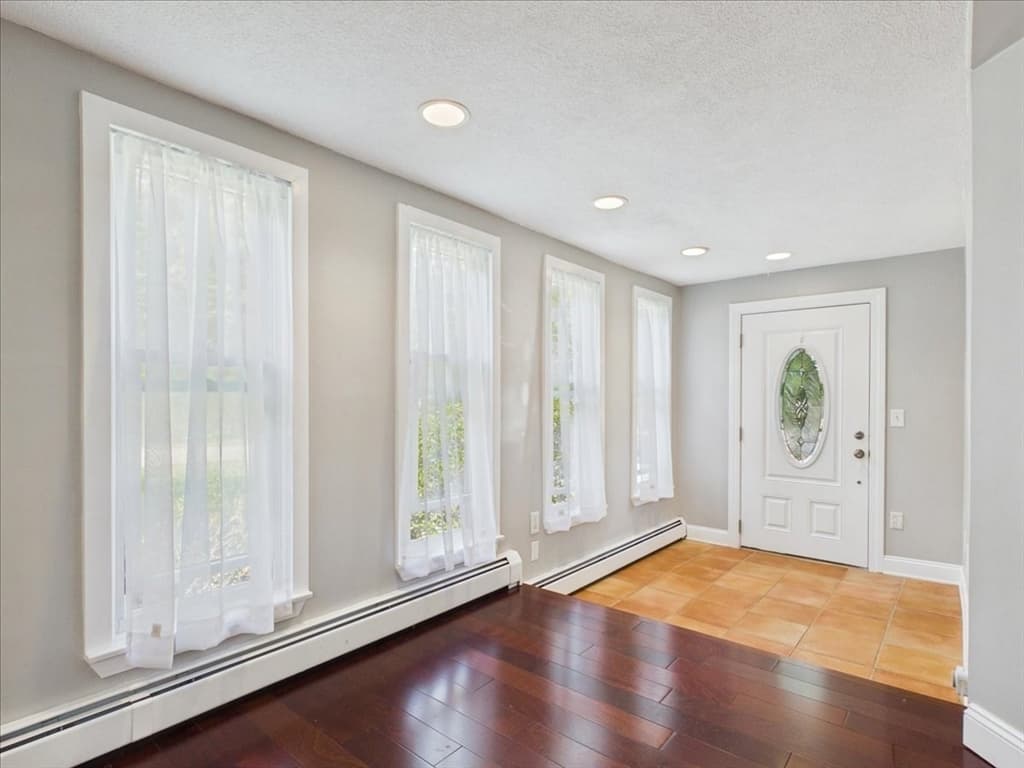 45 Park St, Norfolk MA 02056 photo 4
