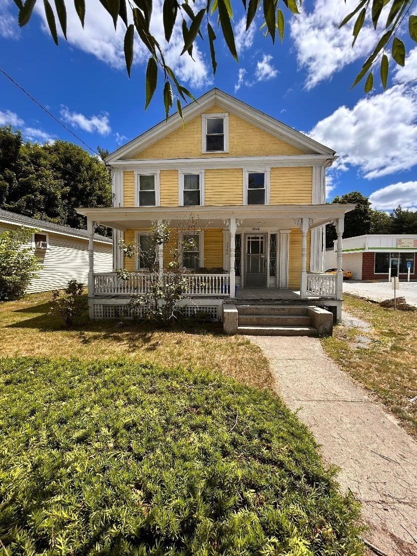 2246 Providence Road, Northbridge MA 01534