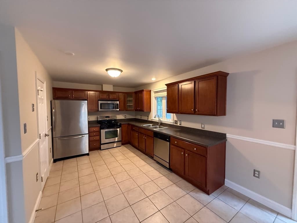 204 Center St # 9, Pembroke MA 02359 photo 8
