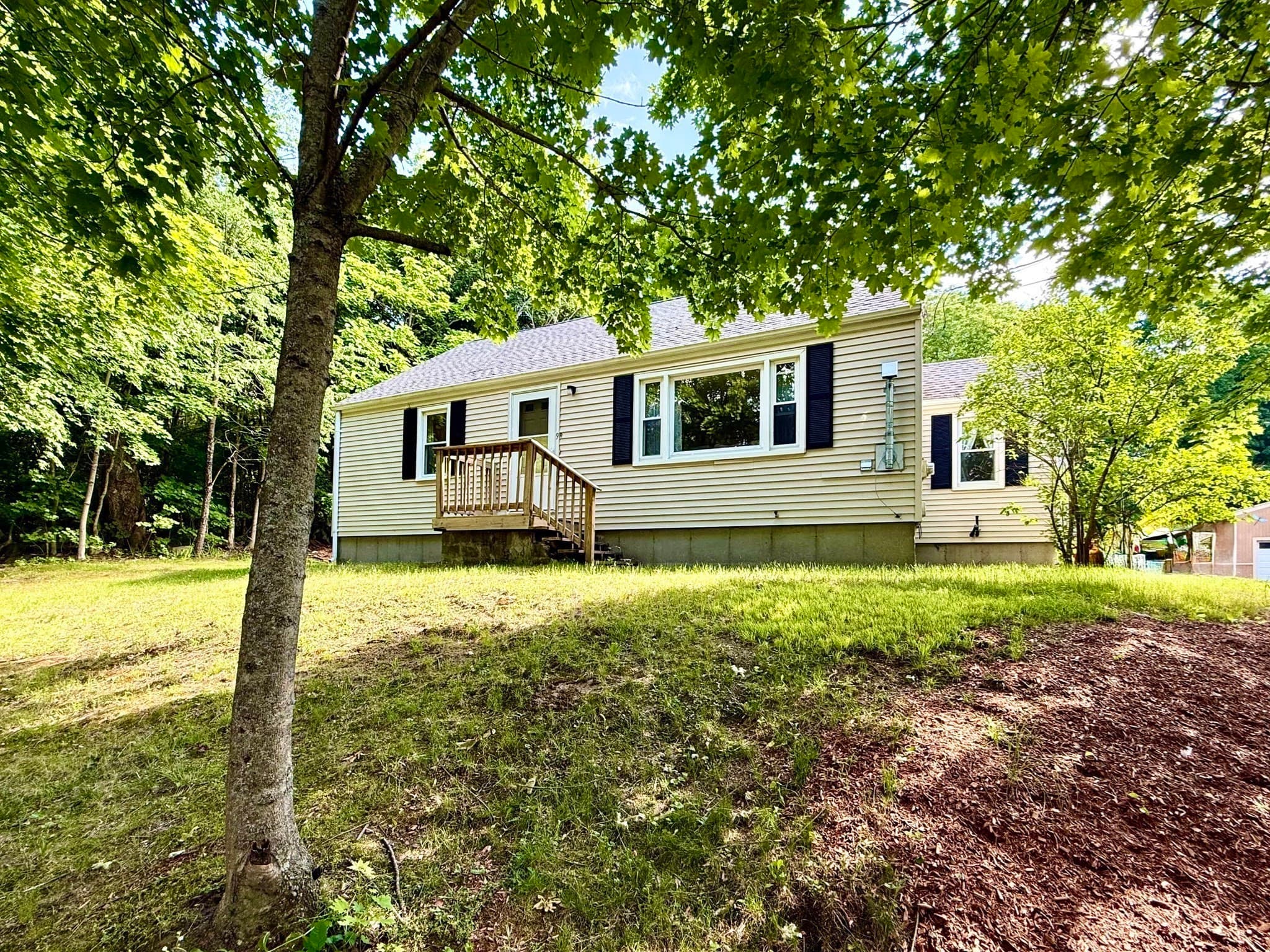 Single Family Residence at 9-R Gates Terrace, Sterling MA 01564, Sterling, photo 2 of 21
