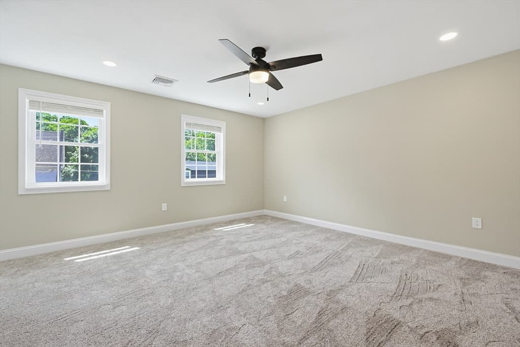 39 Johnston Avenue # 2, Northbridge MA 01588 photo 22
