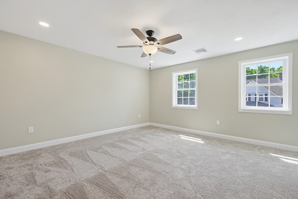 39 Johnston Avenue # 3, Northbridge MA 01588 photo 25