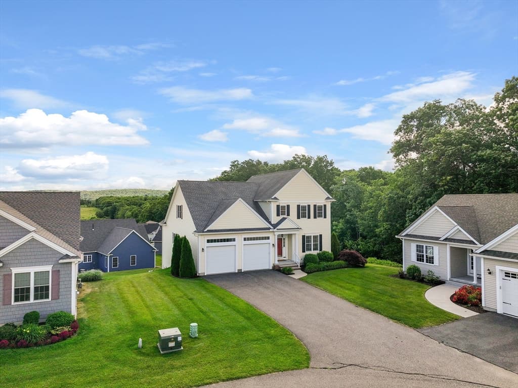 47 Cypress Ln # 47, Wilbraham MA 01095 photo 2