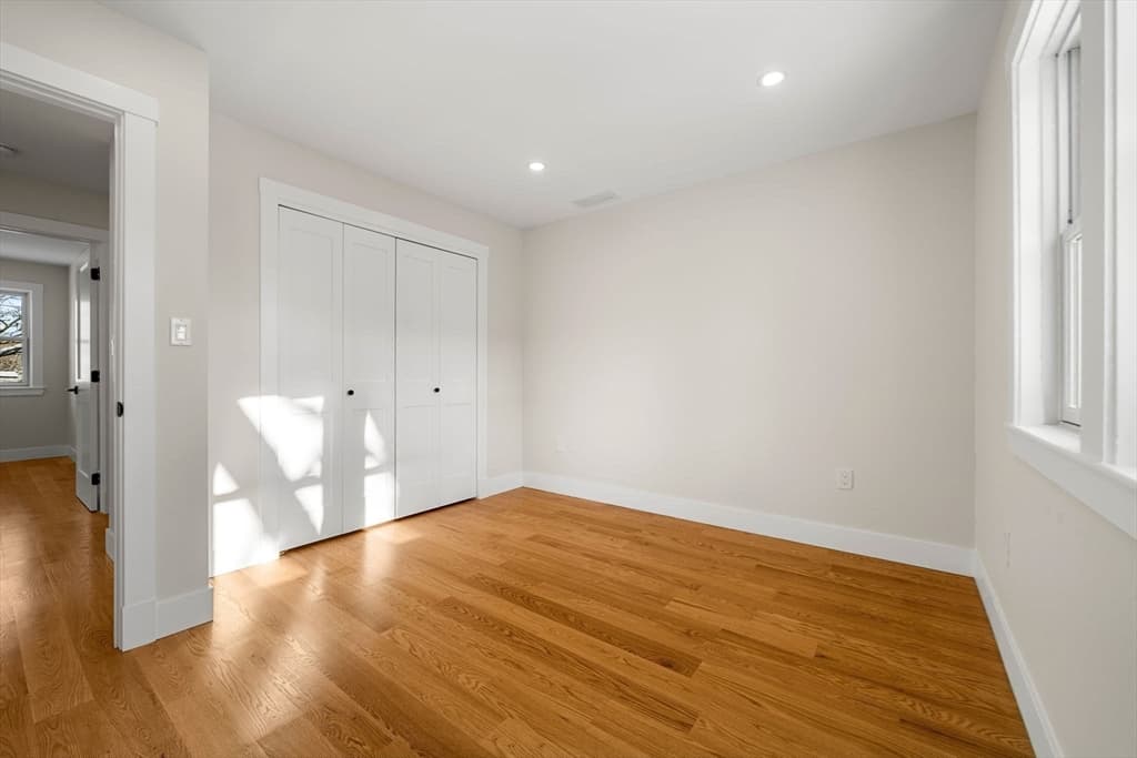 37 Neillian Way # 37, Bedford MA 01730 photo 14