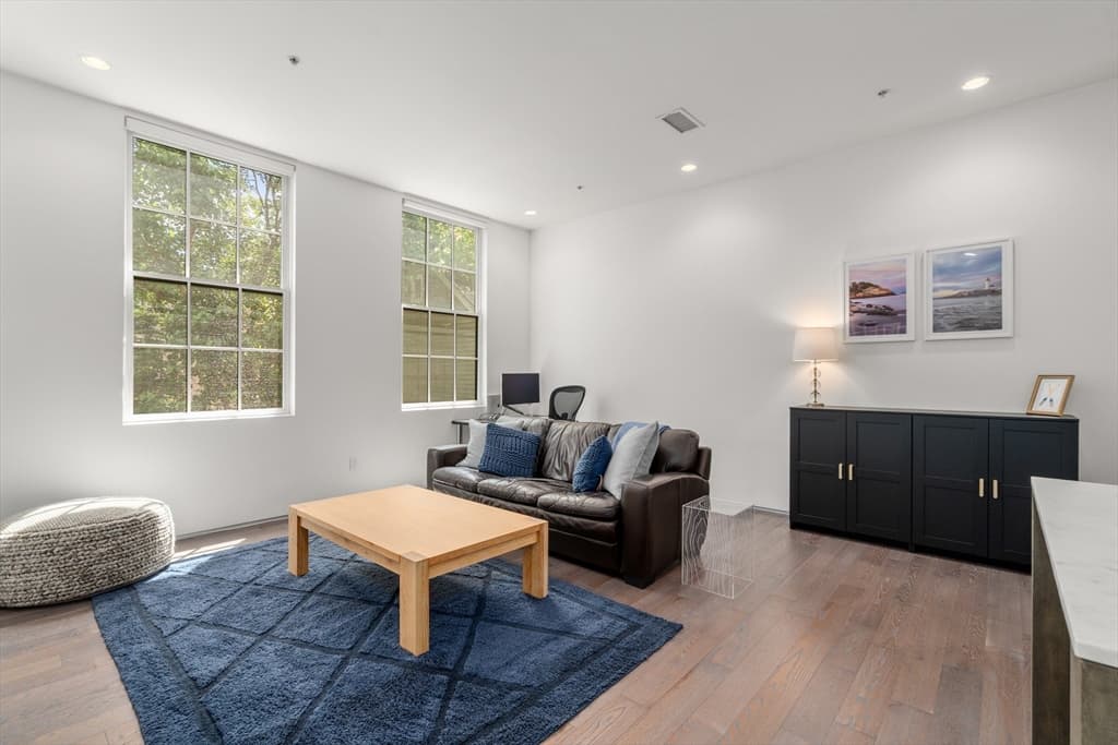 Condominium at 618 E Second Street # 3, Boston MA 02127, Boston, photo 2 of 18