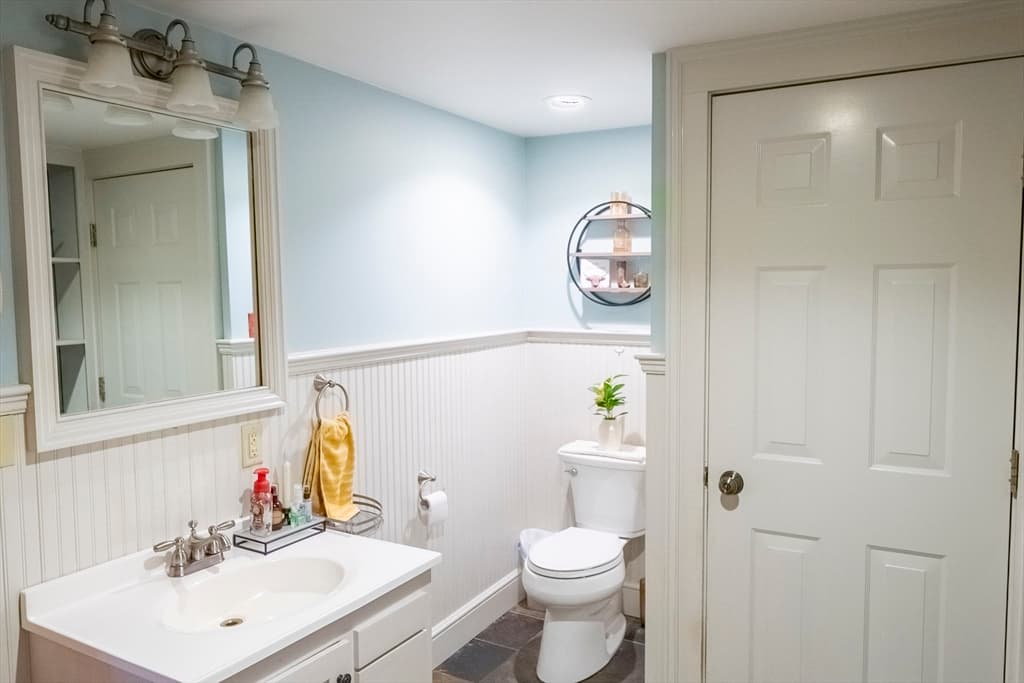 15 Lake View Dr, Spencer MA 01562 photo 11