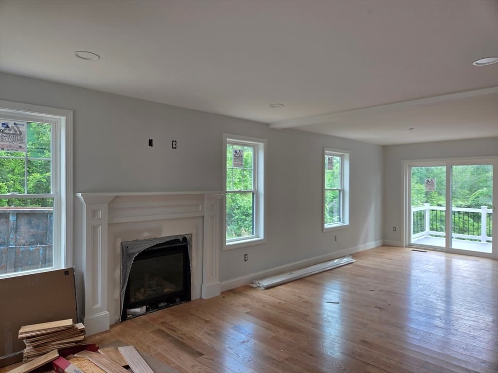 Condominium at 790 Massachusetts Avenue # 790, Lunenburg MA 01462, photo 12 of 42
