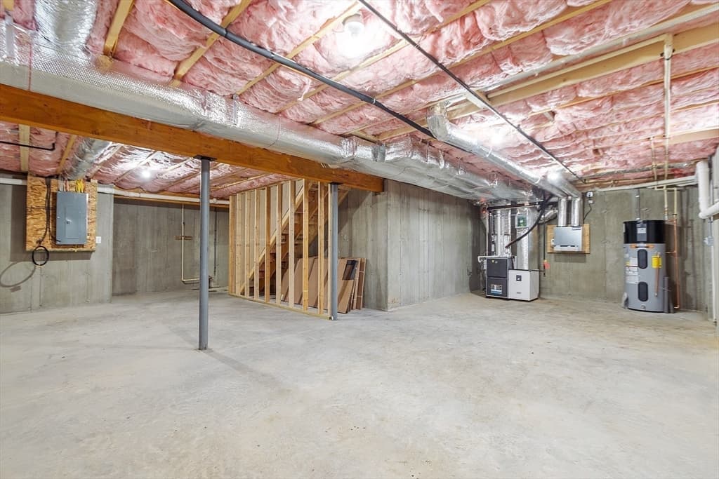 Condominium at 790 Massachusetts Avenue # 790, Lunenburg MA 01462, photo 36 of 42