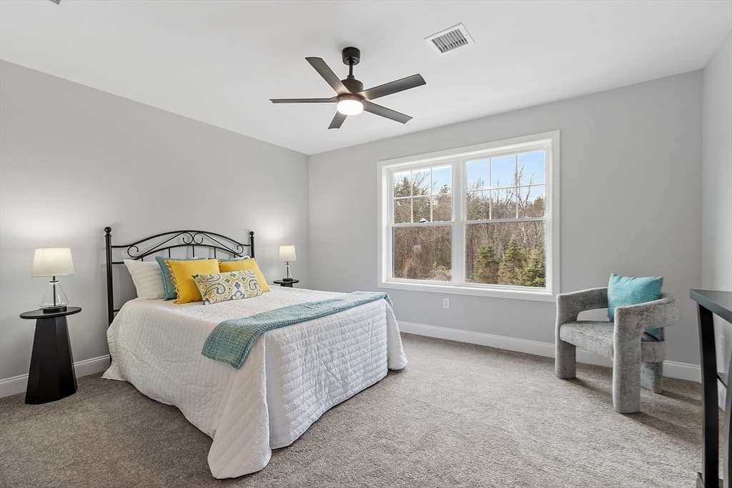 Condominium at 790 Massachusetts Avenue # 790, Lunenburg MA 01462, photo 25 of 42