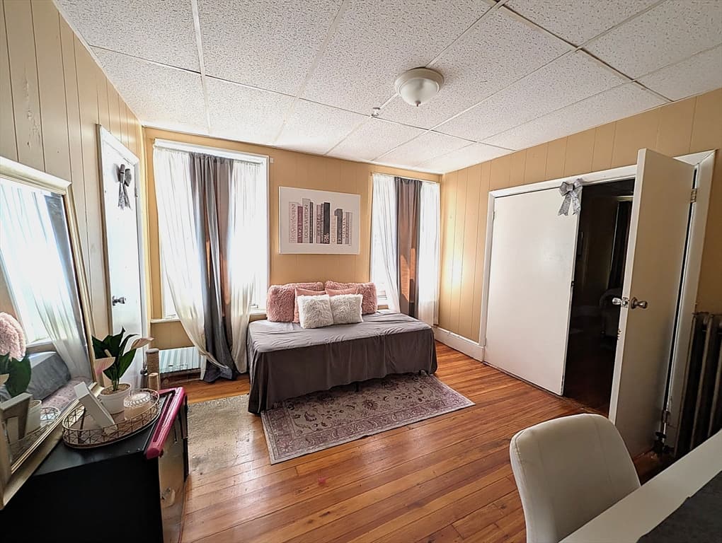 5-9 Family at 140-142 Blue Hill Ave, Boston MA 02119, photo 23 of 31