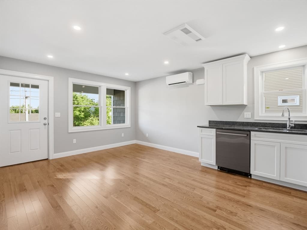 477 Washington Street # 477, Haverhill MA 01832 photo 6