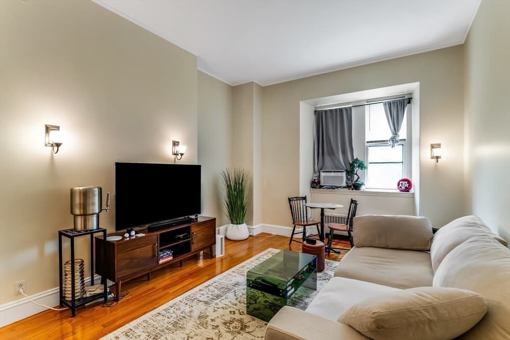 5+ Family - 5+ Units Up/Down at 57 Commonwealth Avenue, Boston MA 02116, Boston, photo 20 of 40