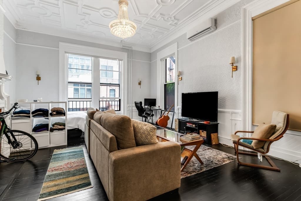 5+ Family - 5+ Units Up/Down at 57 Commonwealth Avenue, Boston MA 02116, Boston, photo 11 of 40