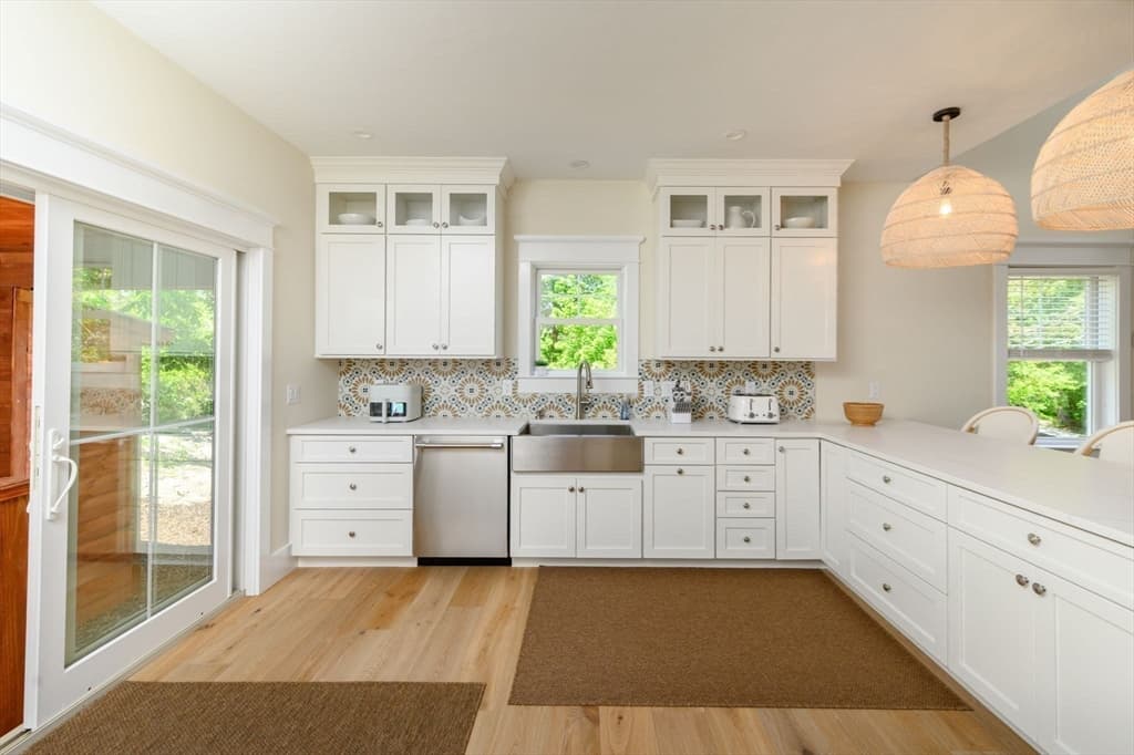 7 Laurel Street, Hingham MA 02043 photo 18