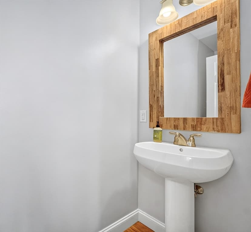 29 Spruce St # 42, Waltham MA 02453 photo 23