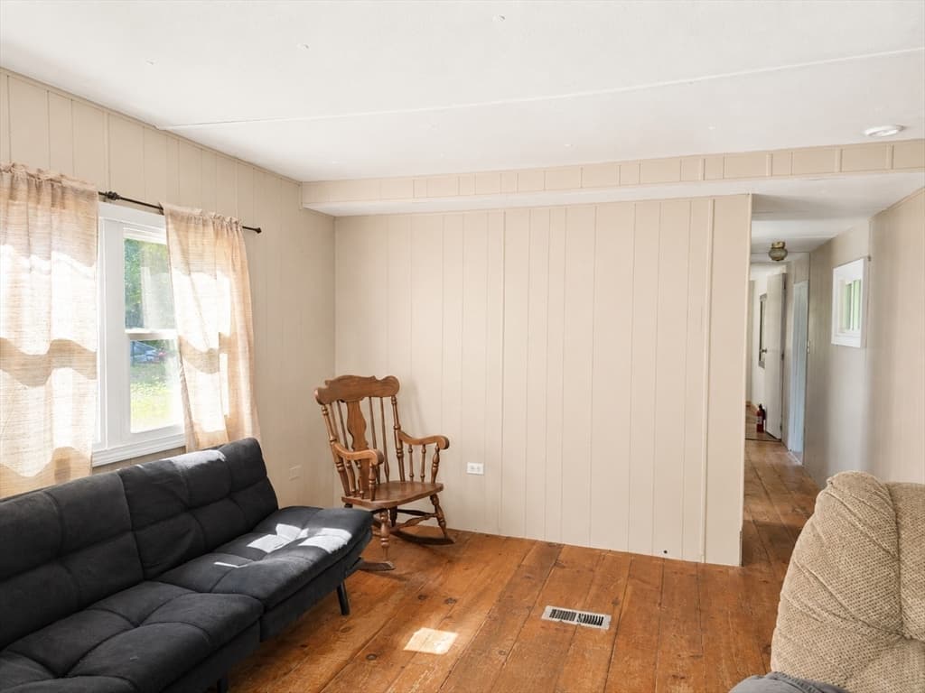 891 Wendell Rd, Warwick MA 01378 photo 5