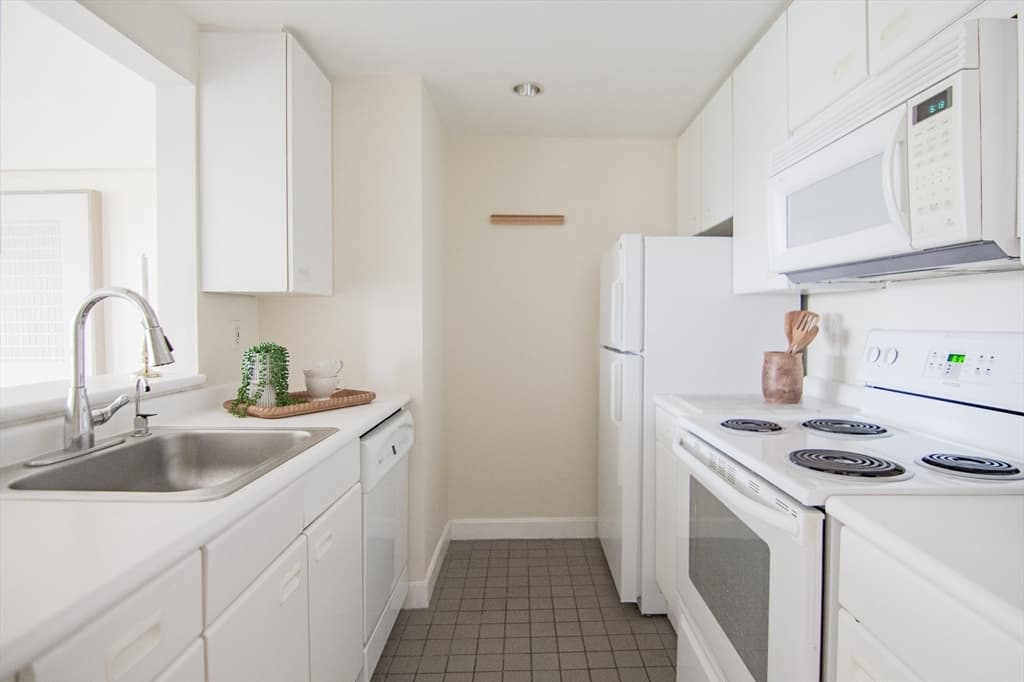 931 Massachusetts Ave # 902, Cambridge MA 02139 photo 5