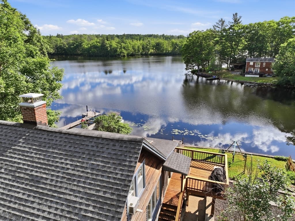 34 Lake Sargent Dr, Leicester MA 01524 photo 3