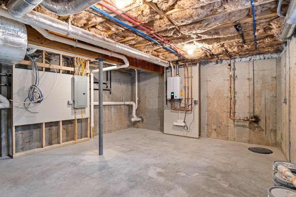 20 Talbot Lane # 20, Reading MA 01867 photo 33
