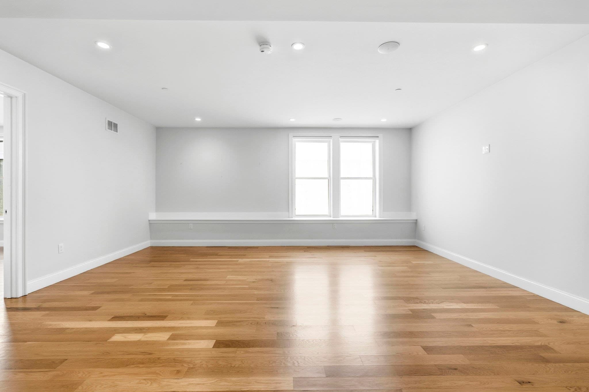 Condominium at 40 Westmoreland St # 2, Boston MA 02124, Boston, photo 8 of 23