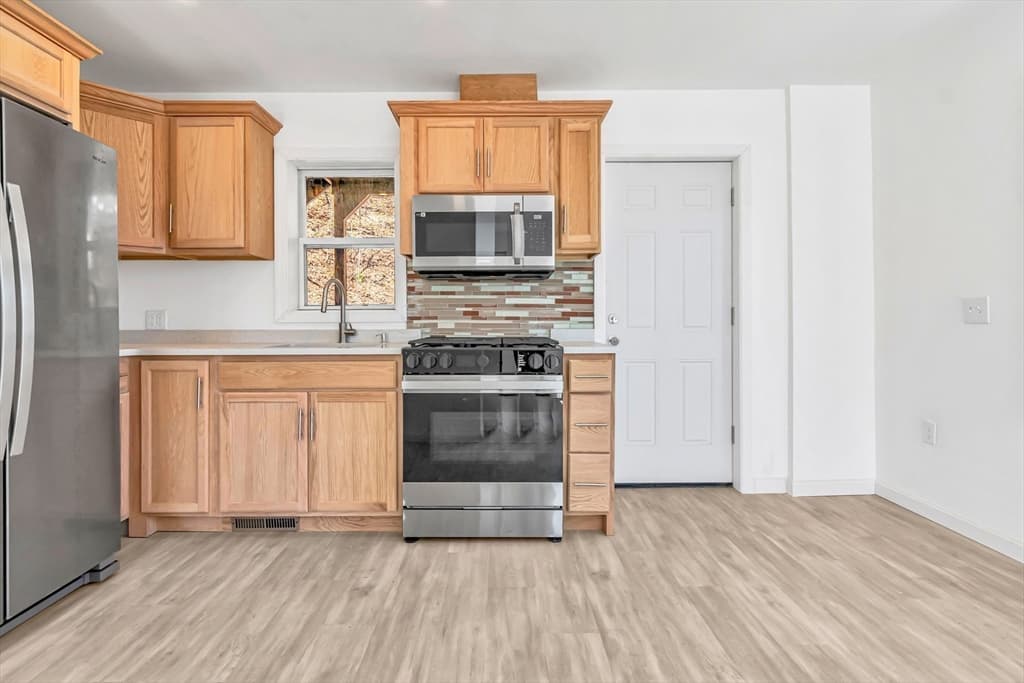 70 Marston Street, Lawrence MA 01841 photo 17