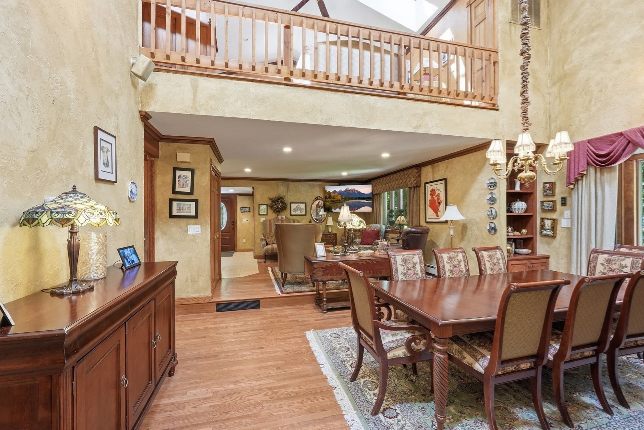 Single Family Residence at 41 Apple Rd, Brimfield MA 01010, Brimfield, photo 6 of 38