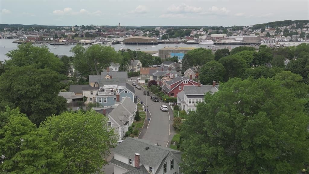 30R Highland Street, Gloucester MA 01930