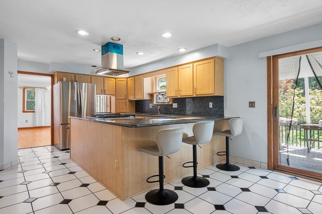 6 Marlboro Dr, Leicester MA 01524 photo 10