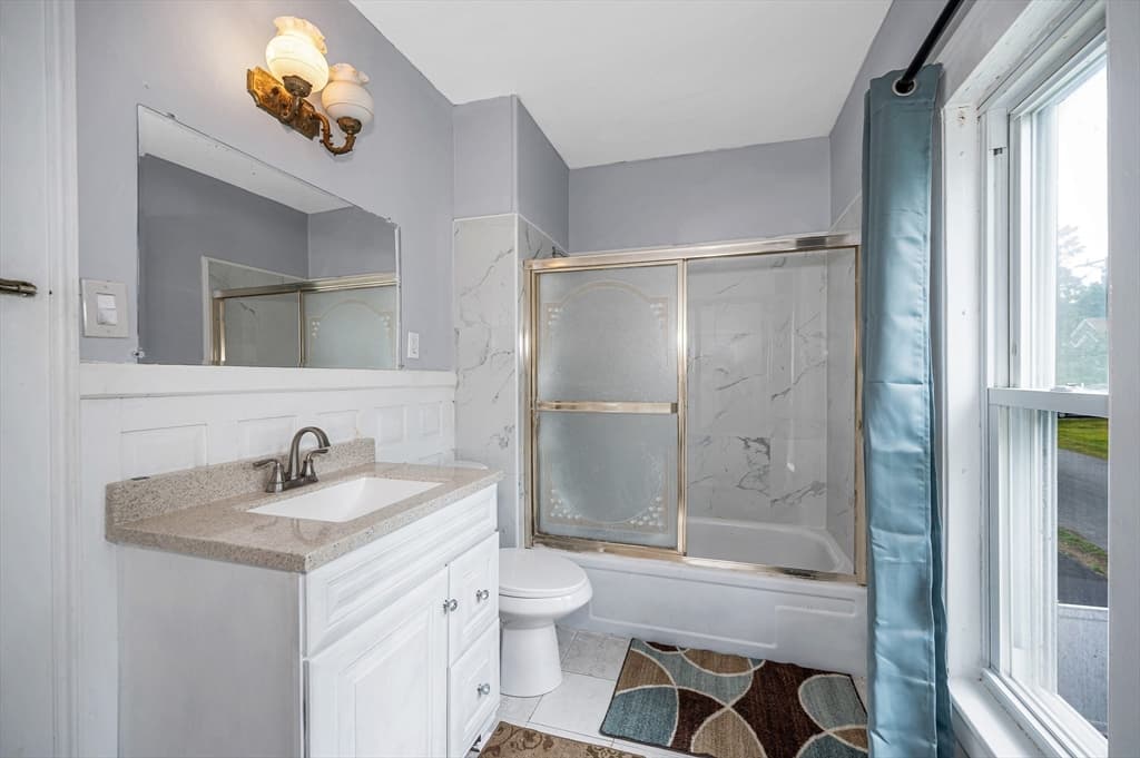 50 Wentworth Avenue, Lowell MA 01852 photo 20